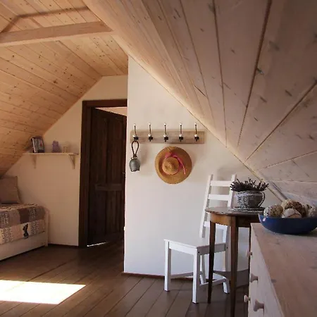 137 Apartment *
